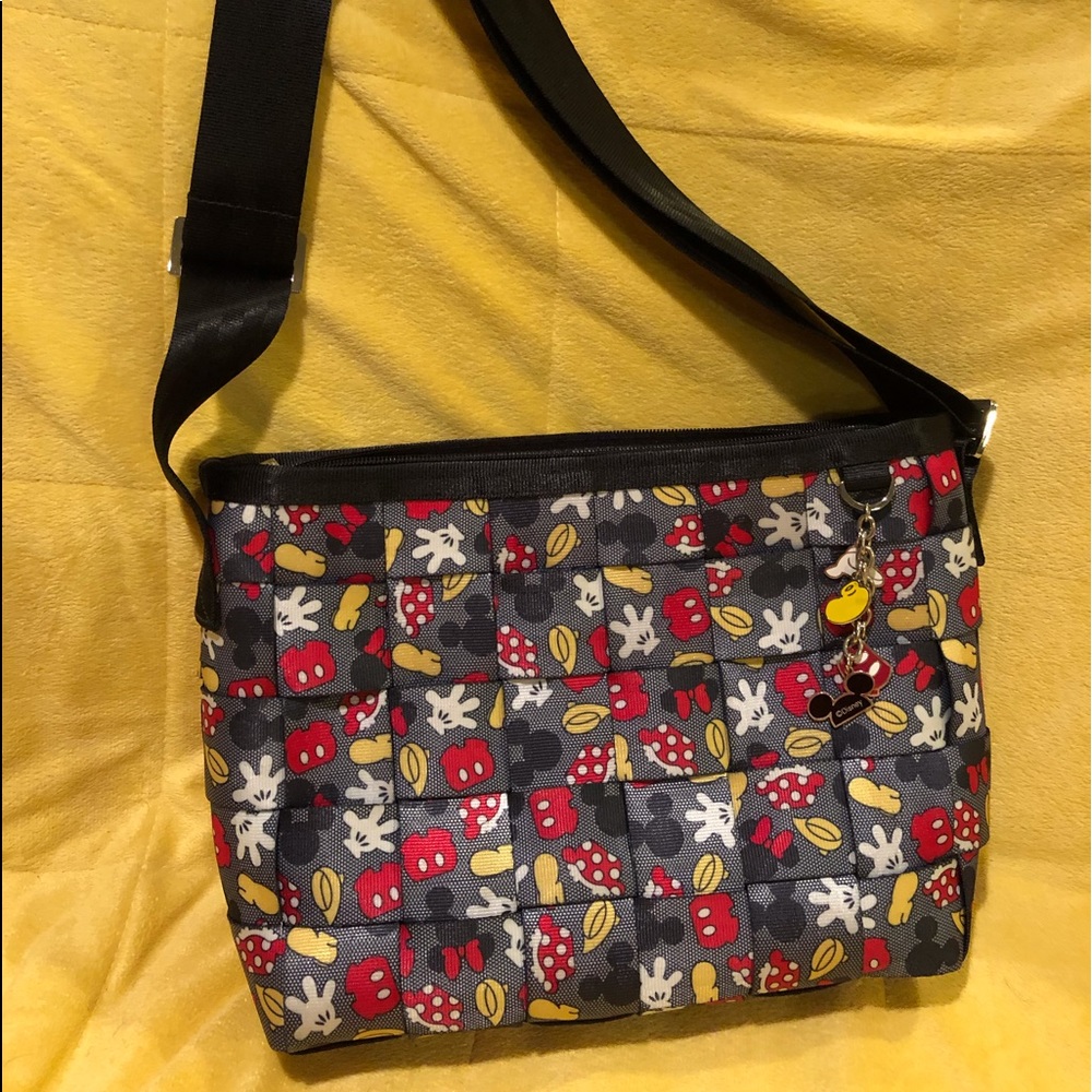 Disney Couture Harvey Seatbelt bag - Mickey Mouse